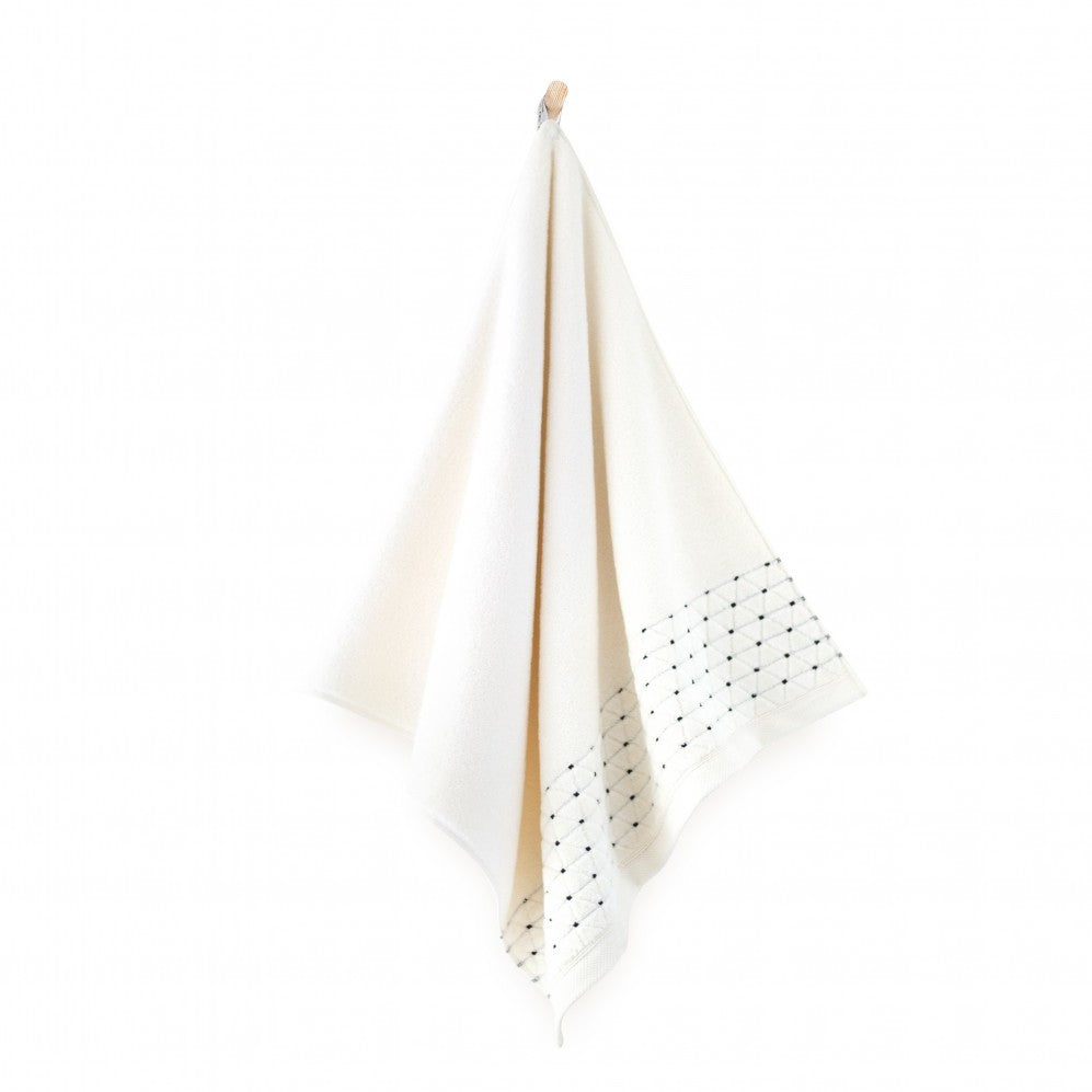 Set prosoape OSCAR AB ecru 30x50 50x100 70x140 500g